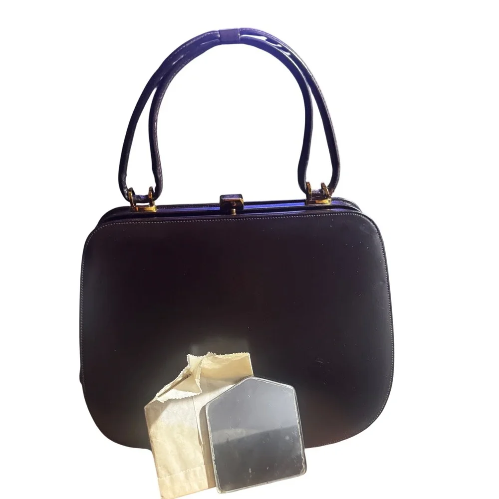 Susan Gail vintage structured